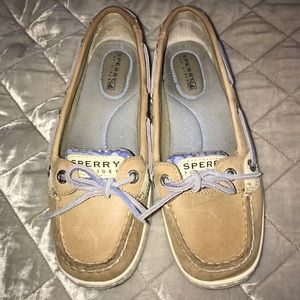 Sperry boat shoes